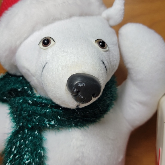 Vintage Coca-Cola Fiber Optic Polar Bear with Coke Soda Machine Christmas Decor. - Picture 6 of 16